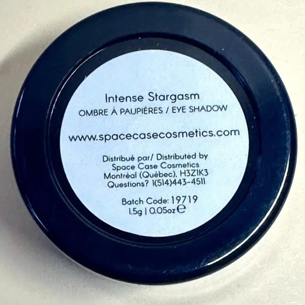 Space Case Cosmetics Eyeshadow in 
